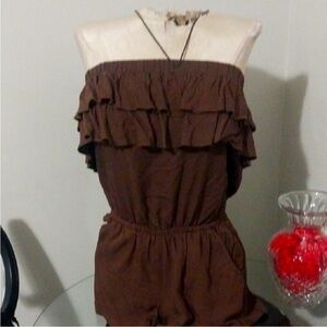 Bebe Brown Off-Shoulder Ruffle Peacock Feather Accent Romper Size XS NWT